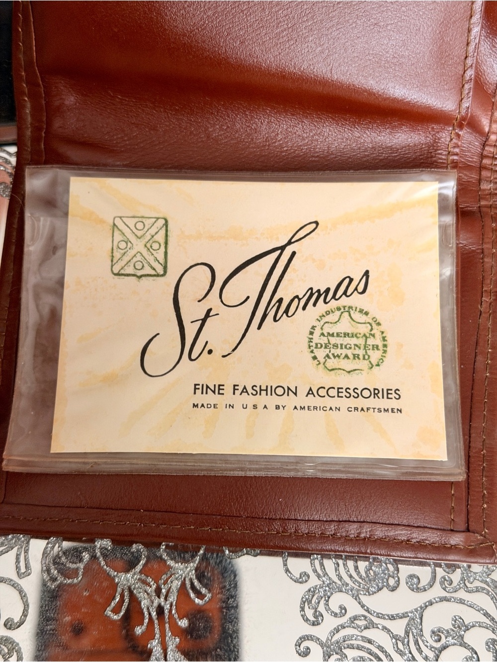 Vintage 70s NEW St Thomas Brown Patchwork Cowhide Leather Wallet | Kiss Lock - Picture 4 of 11